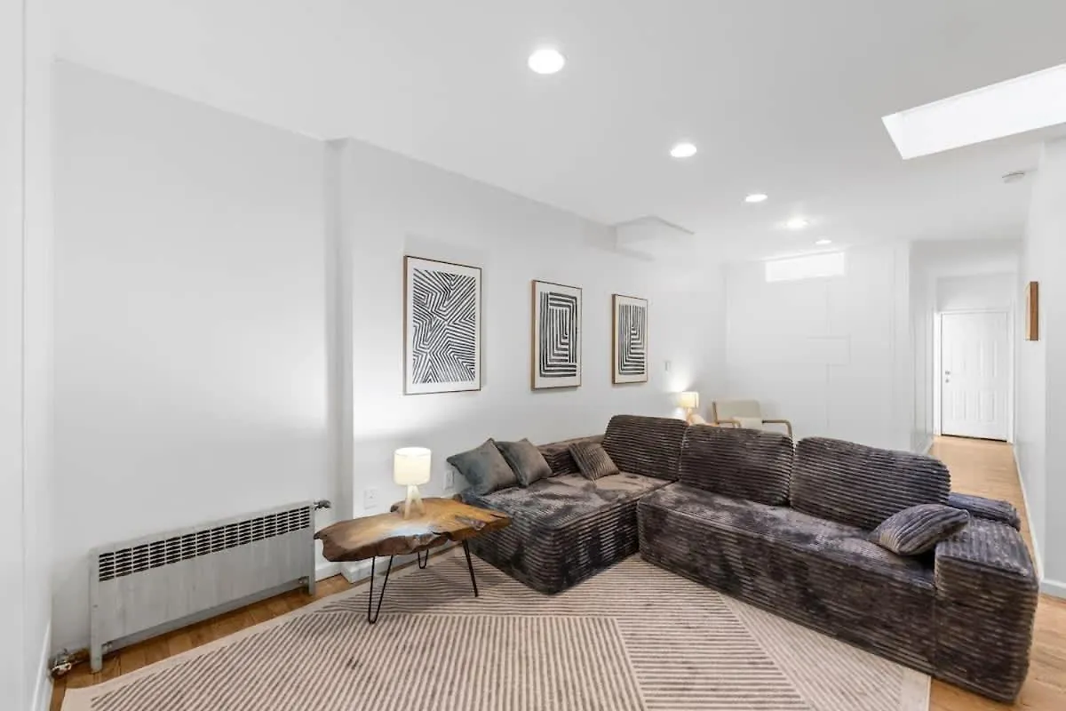 105- 4Brs In The Heart Of The East Village New York United States